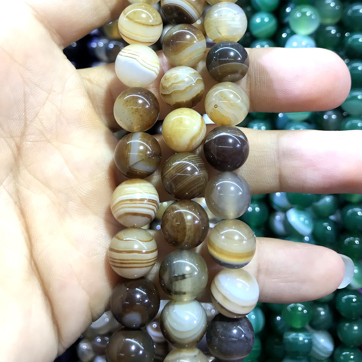 CAG1014 Banded Agate Beads Smooth Round 12mm 15" Strand