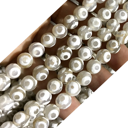 CAG441 White Tibetan Agate Beads Faceted Round 8mm 15" Strand