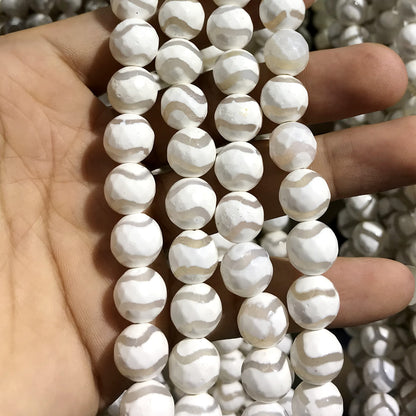 CAG461 White Tibetan Agate Beads Faceted Round 10mm 15" Strand