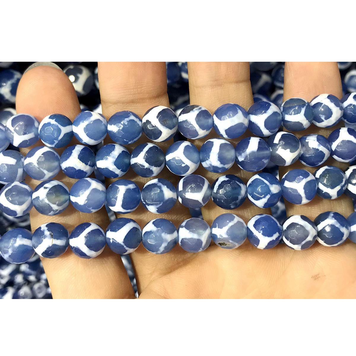 CAG471 Blue Tibetan Agate Beads Faceted Round 8mm 15" Strand