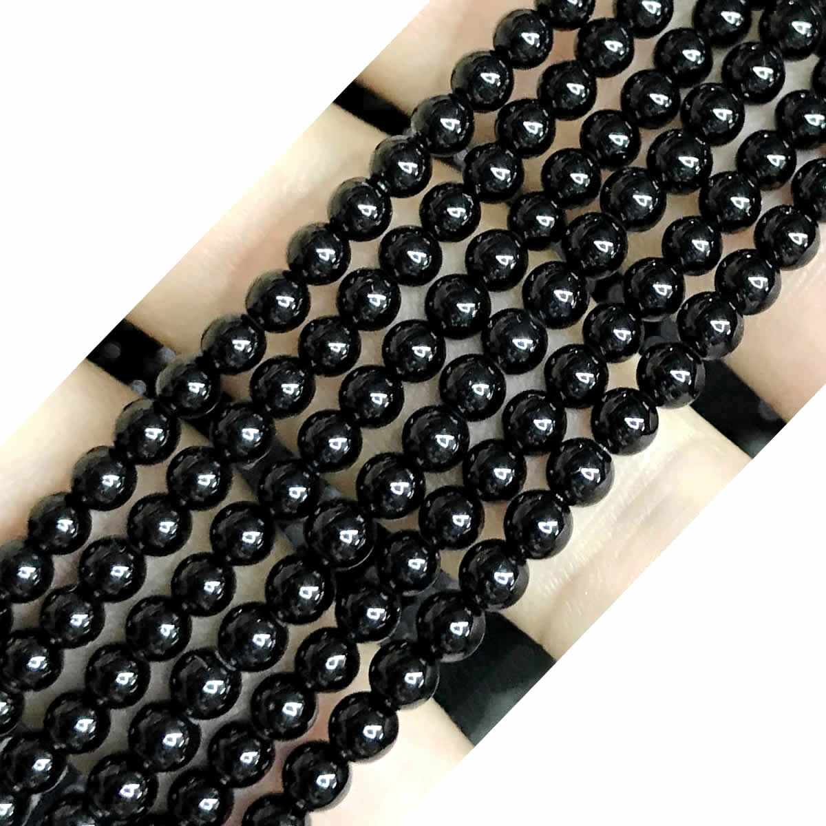 CAG492 Black Agate Beads Smooth Round 4mm 15" Strand