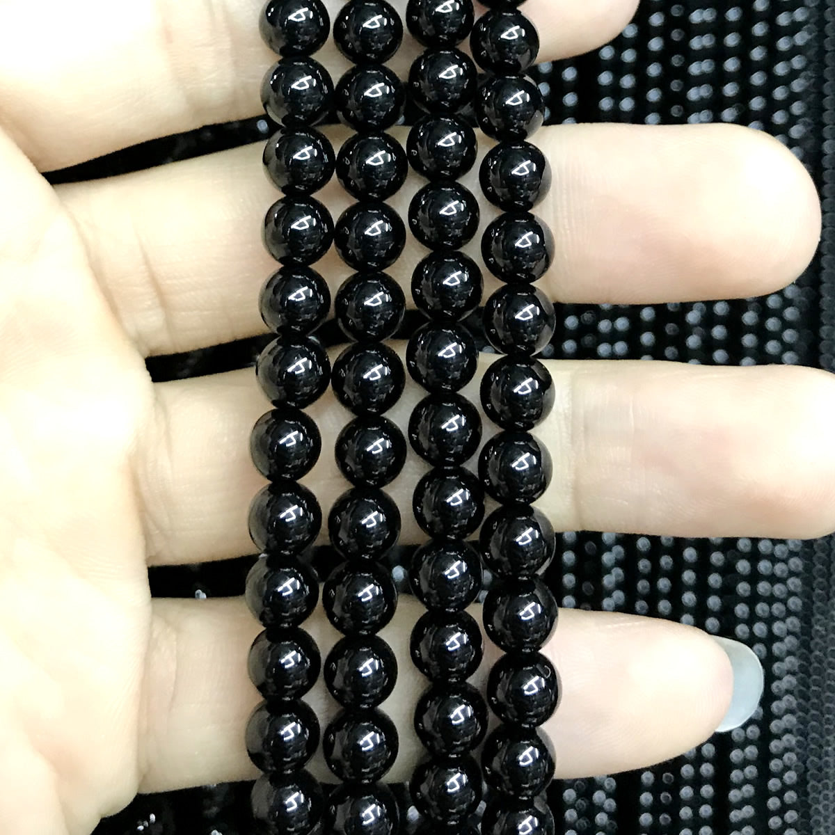 CAG494 Black Agate Beads Smooth Round 8mm 15" Strand