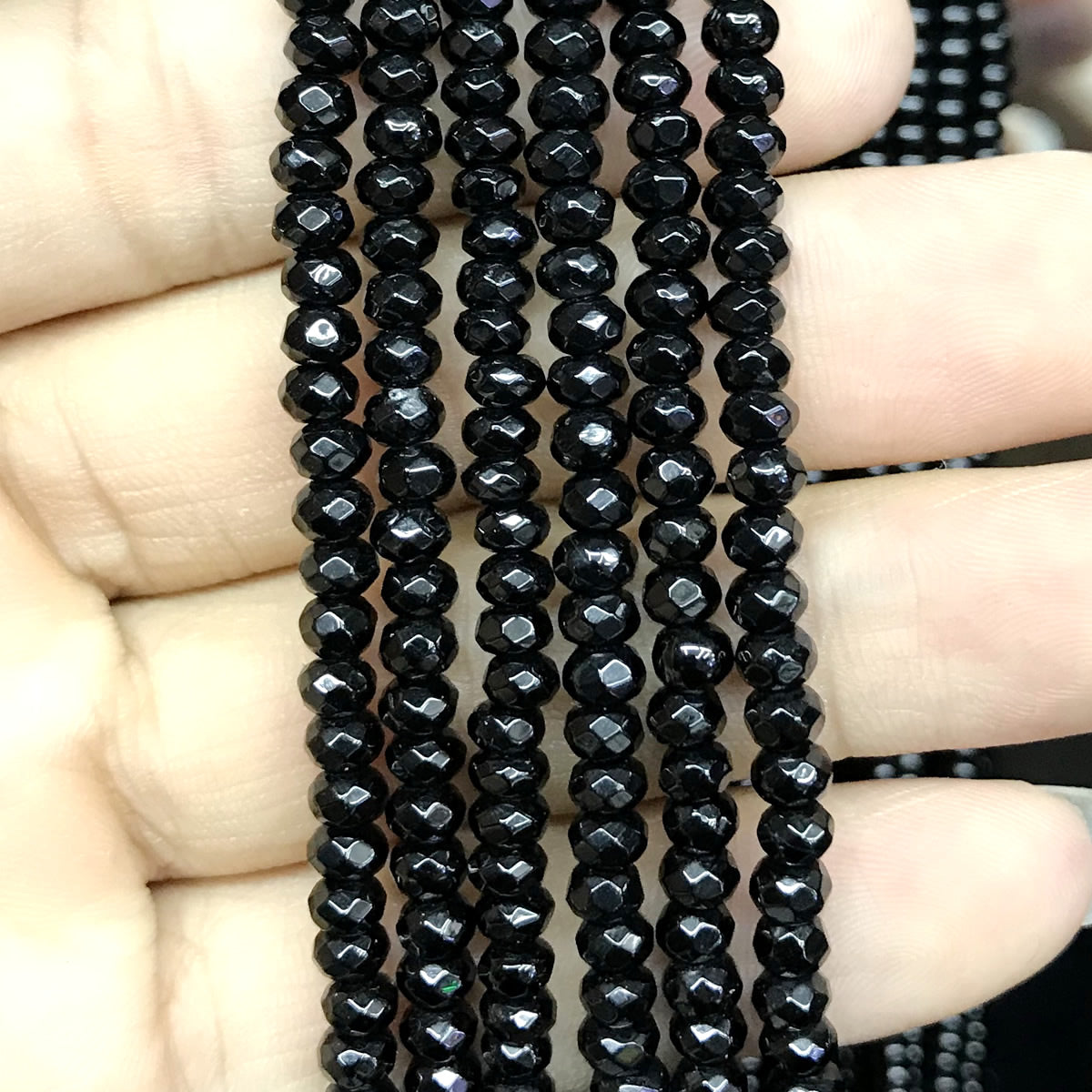 CAG522 Black Agate Beads Faceted Rondelle 2*4mm 15" Strand