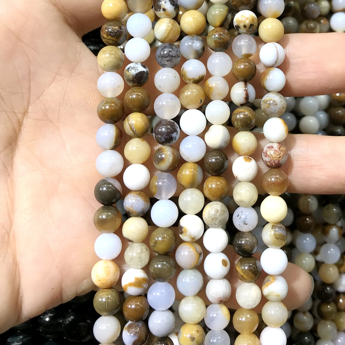 CAG568 Polka Dot Agate Beads Smooth Round 6mm 15" Strand