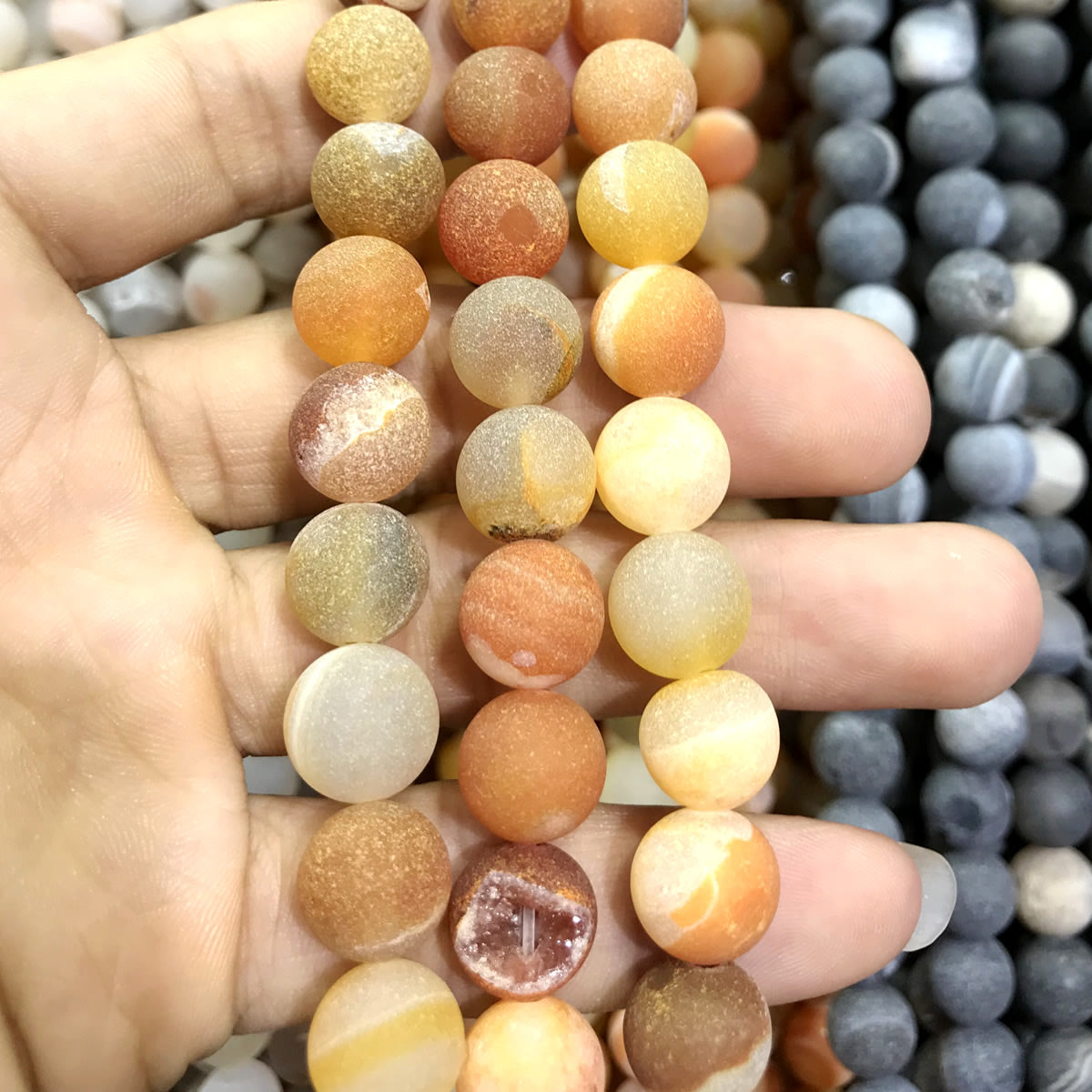 CAG609 Druzy Agate Beads Matte Round 12mm 15" Strand