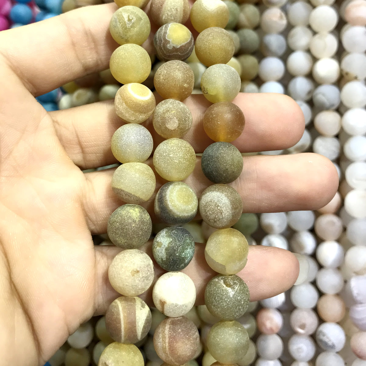 CAG610 Druzy Agate Beads Matte Round 12mm 15" Strand