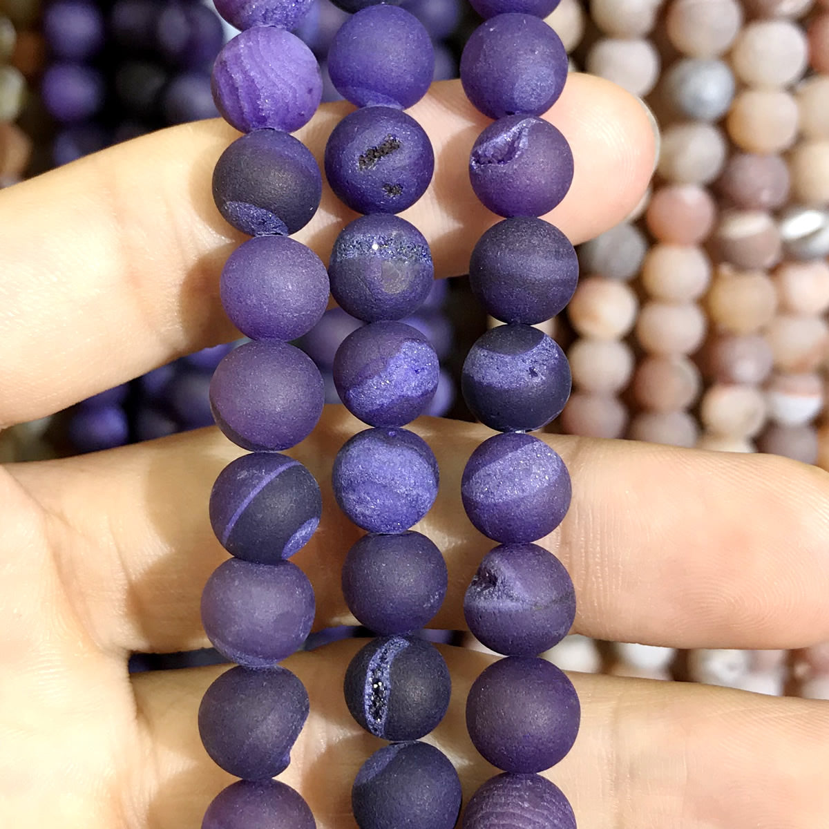 CAG626 Druzy Agate Beads Matte Round 14mm 15" Strand