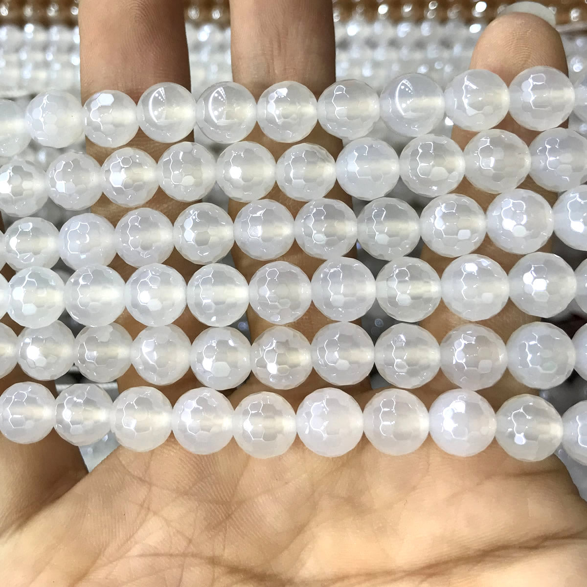 CAG761 White Agate Beads Electroplated Faceted Round 8mm 15" Strand