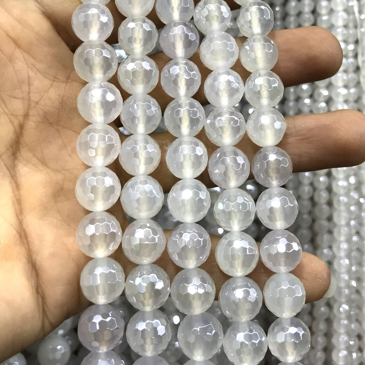 CAG762 White Agate Beads Electroplated Faceted Round 10mm 15" Strand