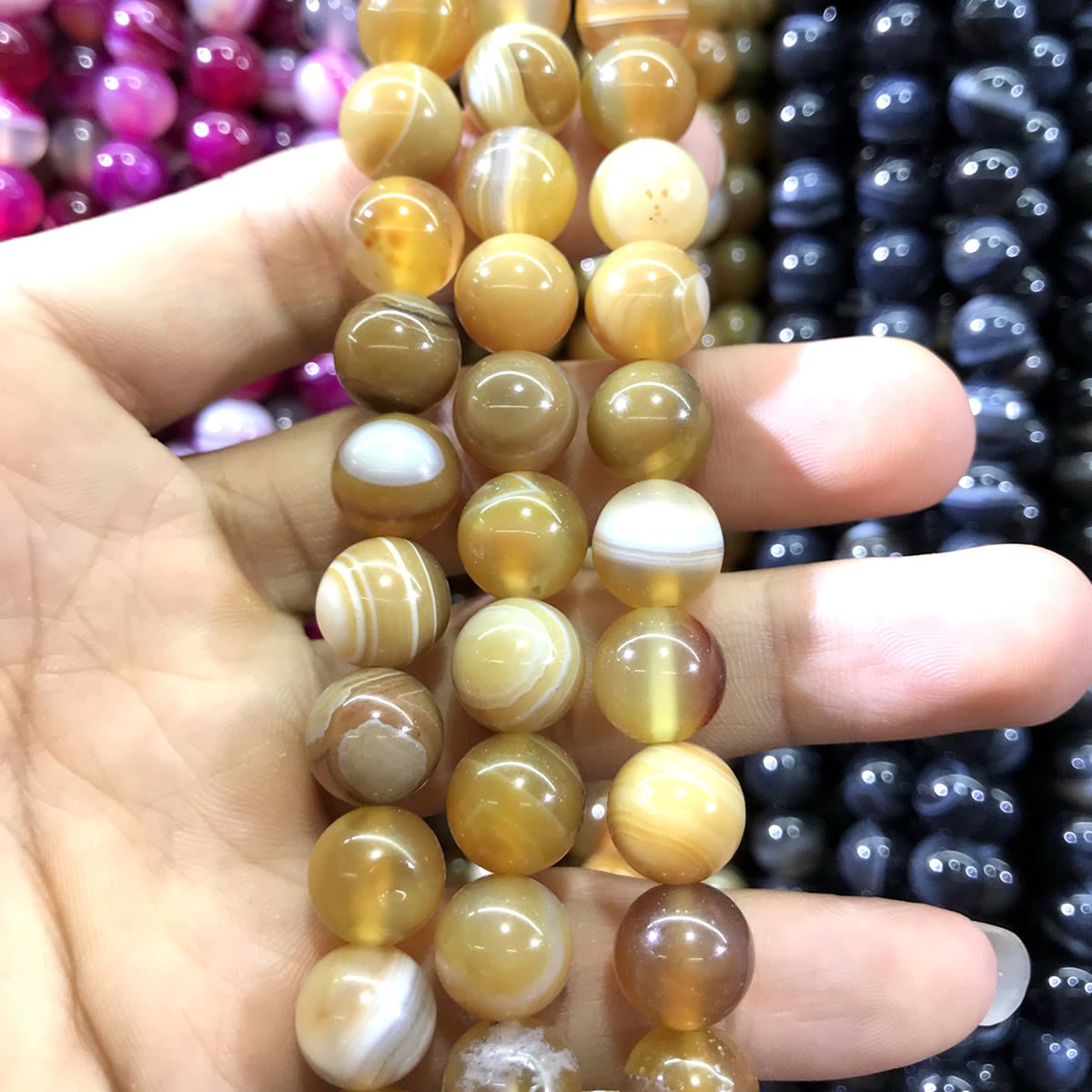 CAG968 Banded Agate Beads Smooth Round 10mm 15" Strand