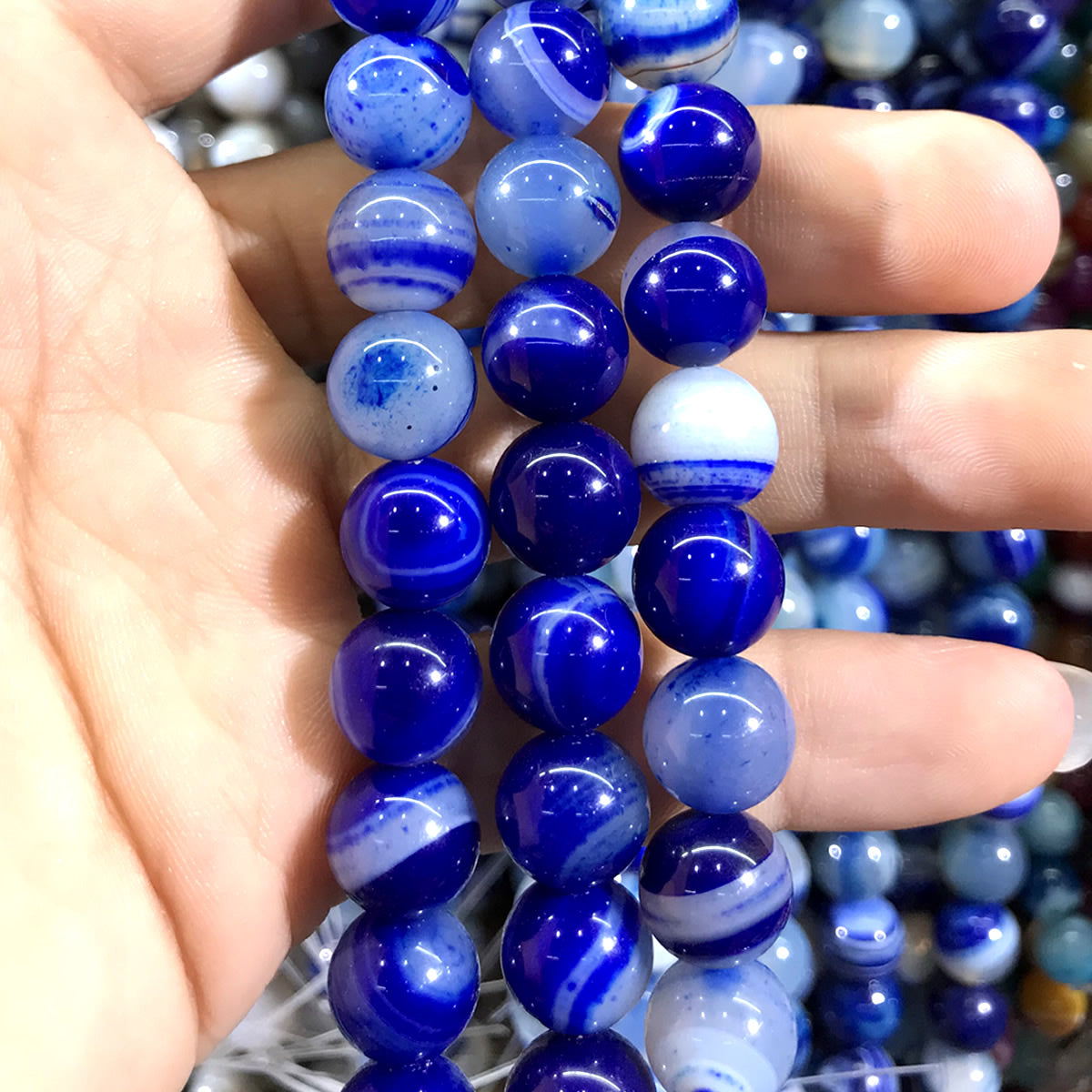 CAG994 Banded Agate Beads Smooth Round 12mm 15" Strand