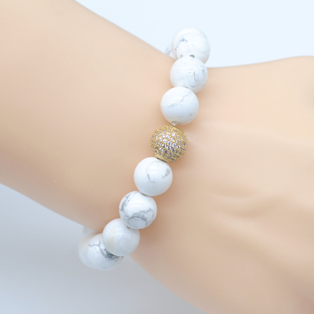 CGB243 White Howlite With Zircon Ball Stretch Bracelet Round 10mm 12mm