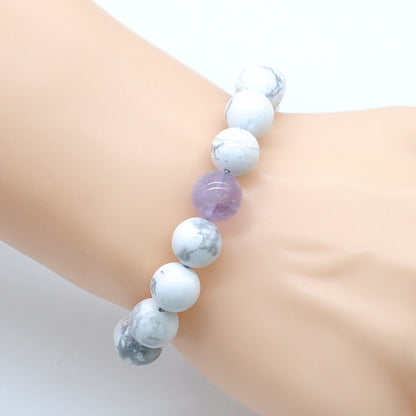 CGB300 White Howlite & Lavender Amethyst Adjustable Bracelet Round 12mm