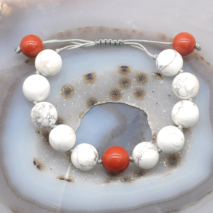 CGB314 White Howlite & Red Jasper Adjustable Bracelet Round 12mm