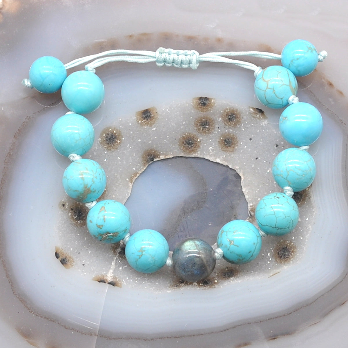 CGB356 Blue Howlite & Labradorite Adjustable Bracelet Round 12mm