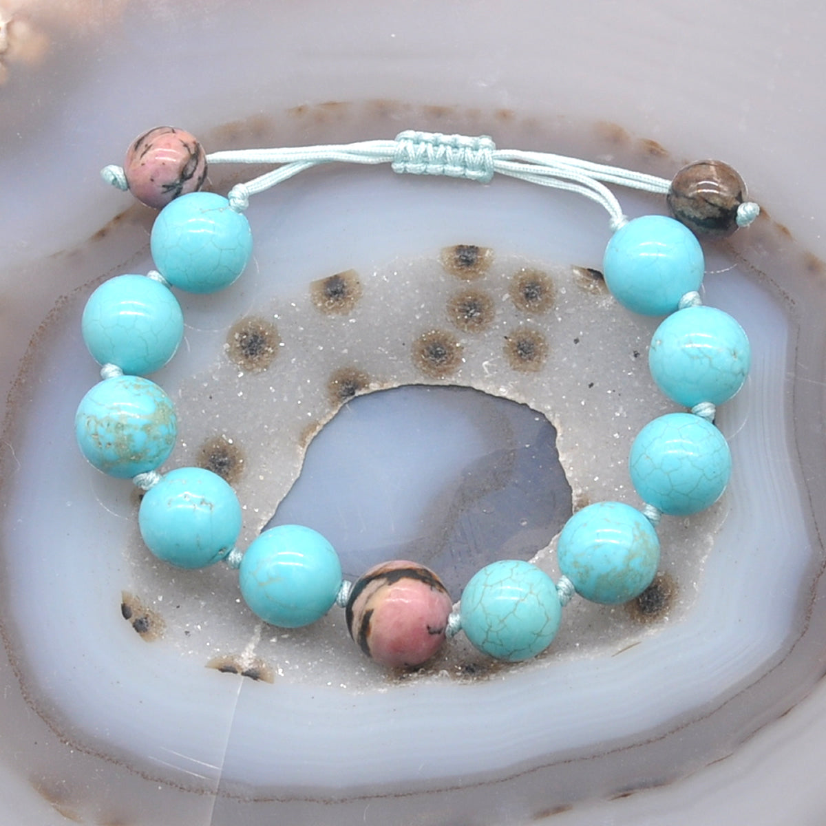 CGB371 Blue Howlite & Rhodonite Adjustable Bracelet Round 12mm