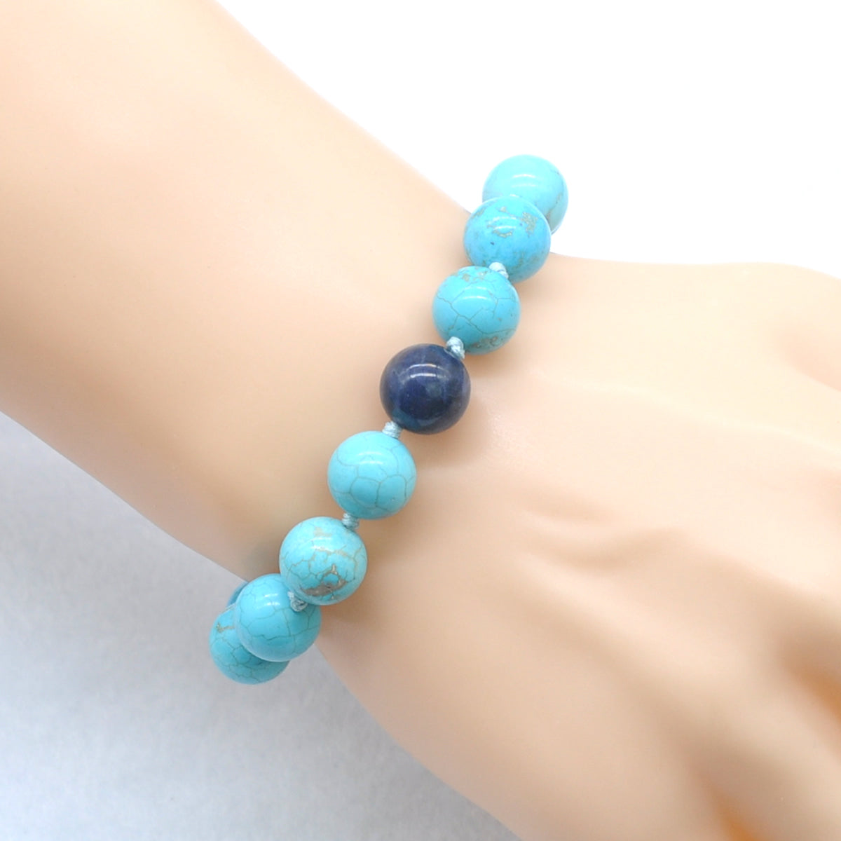 CGB374 Blue Howlite & Sodalite Adjustable Bracelet Round 12mm