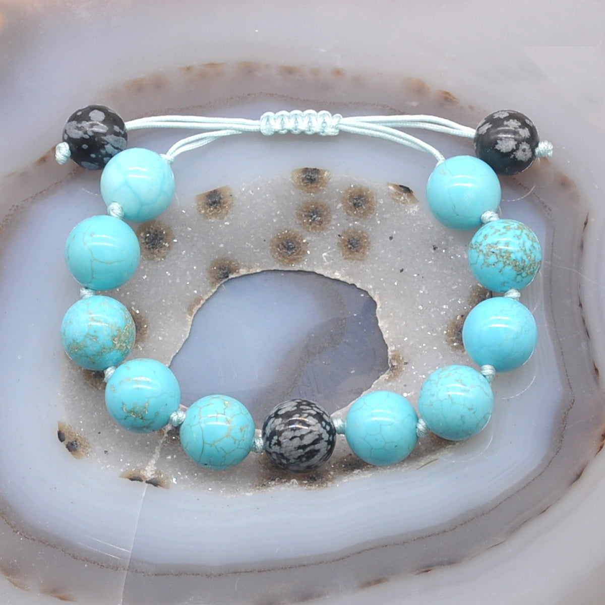 CGB379 Blue Howlite & Snowflake Obsidian Adjustable Bracelet Round 12mm