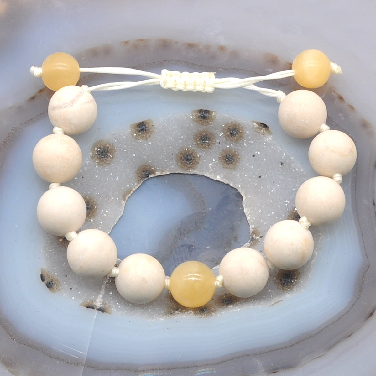 CGB422 White Fossil Jasper & Honey Jade Adjustable Bracelet Round 12mm