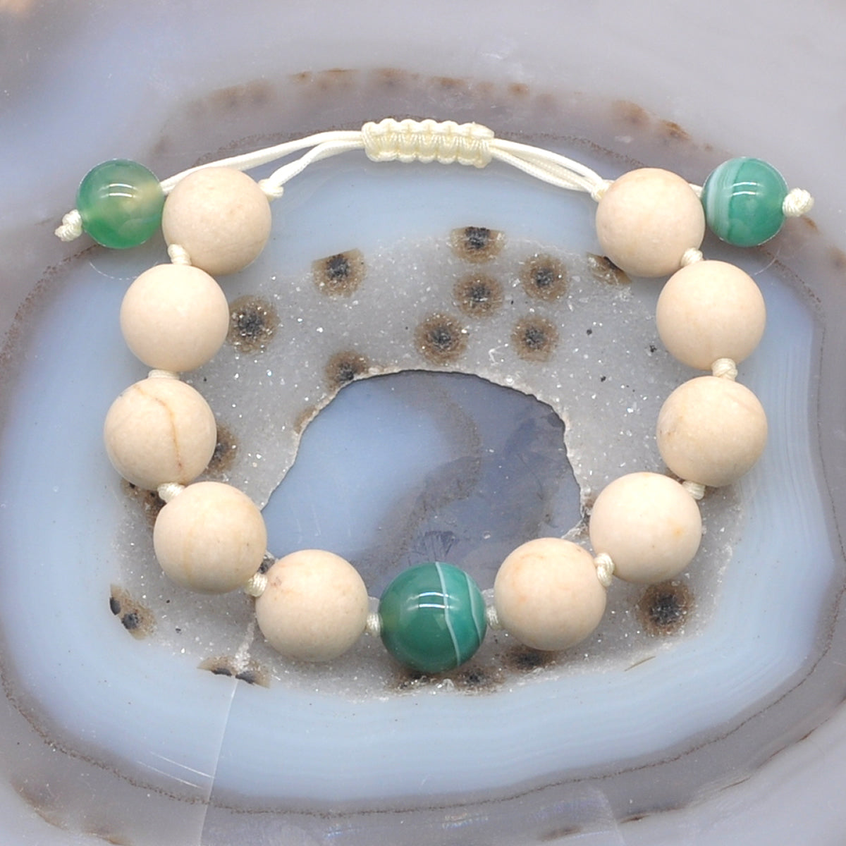 CGB434 White Fossil Jasper & Green Banded Agate Adjustable Bracelet Round 12mm