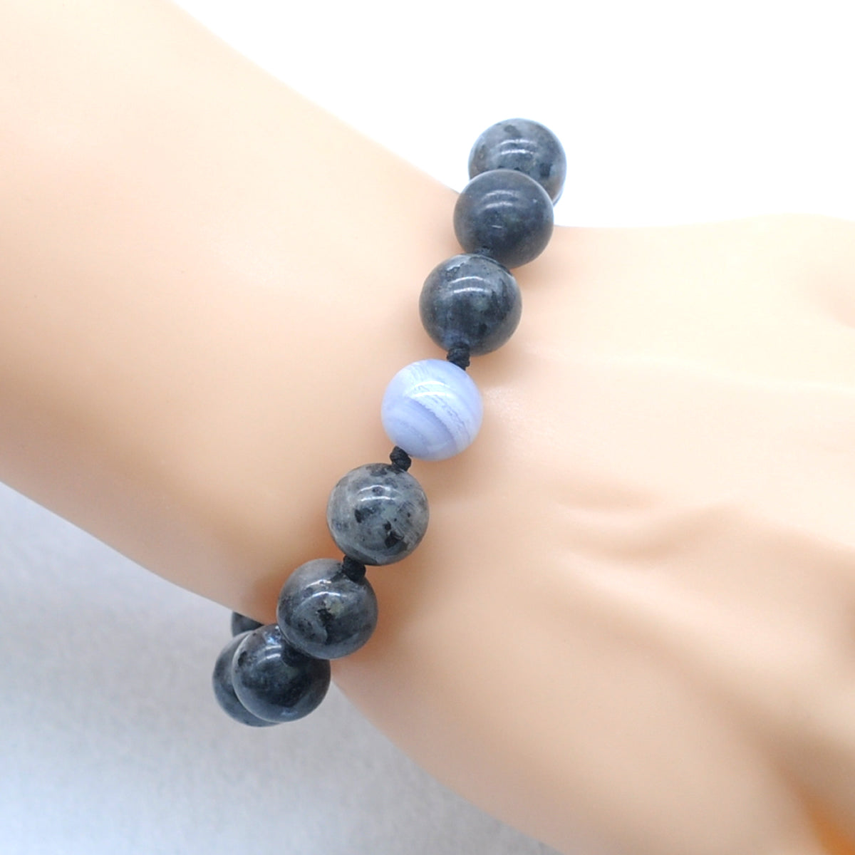 CGB511 Black Labradorite & Blue Lace Agate Adjustable Bracelet Round 12mm