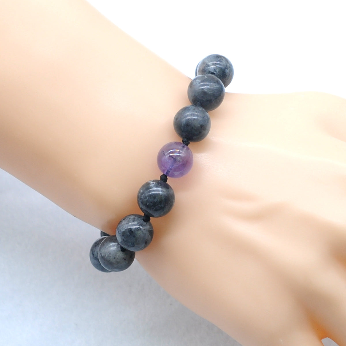 CGB523 Black Labradorite & Amethyst Adjustable Bracelet Round 12mm