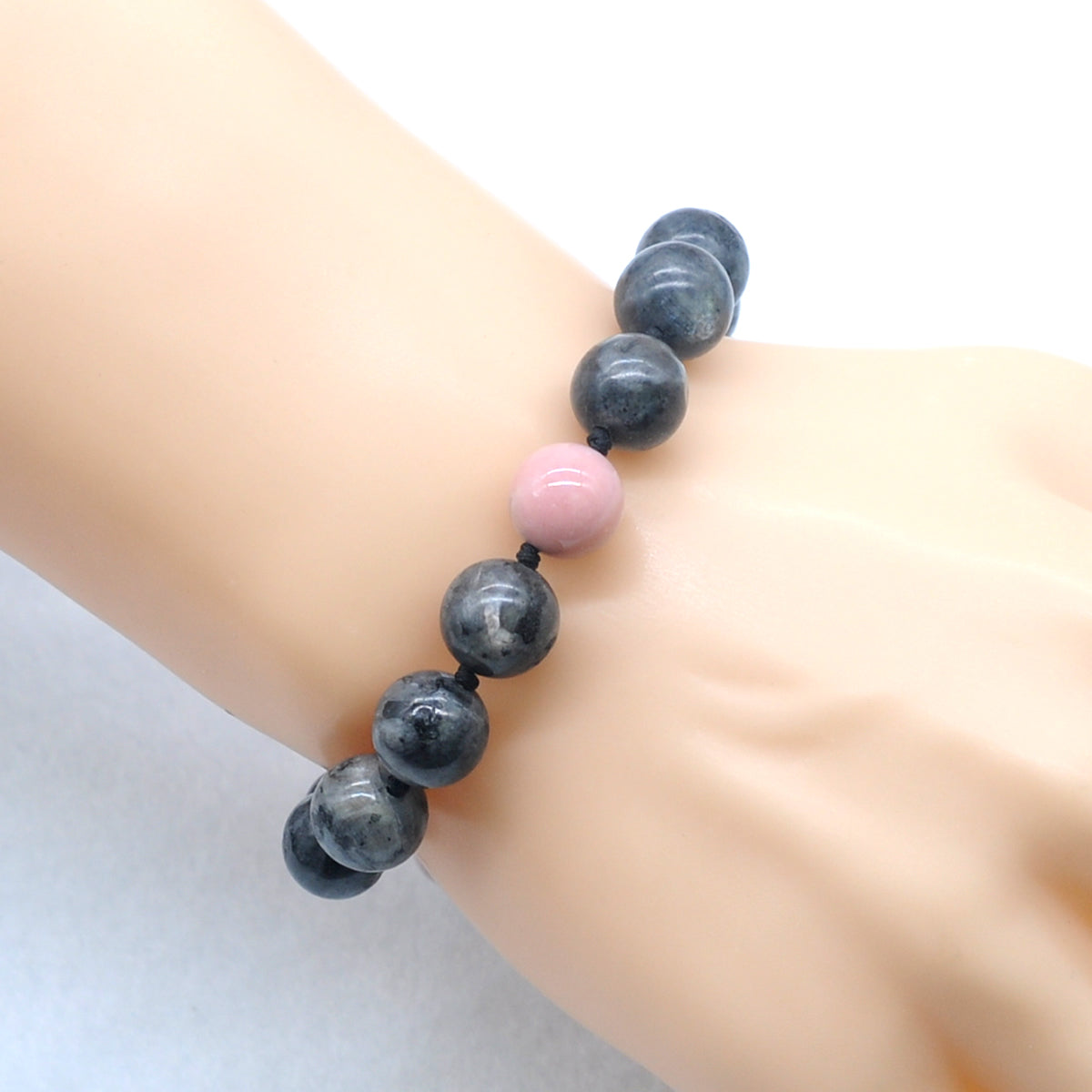 CGB525 Black Labradorite & Pink Opal Adjustable Bracelet Round 12mm