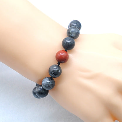 CGB531 Black Labradorite & Red Jasper Adjustable Bracelet Round 12mm