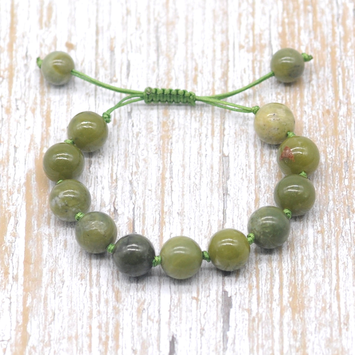 CGB605 Canadian Jade Adjustable Macrame Bracelet Round 12mm