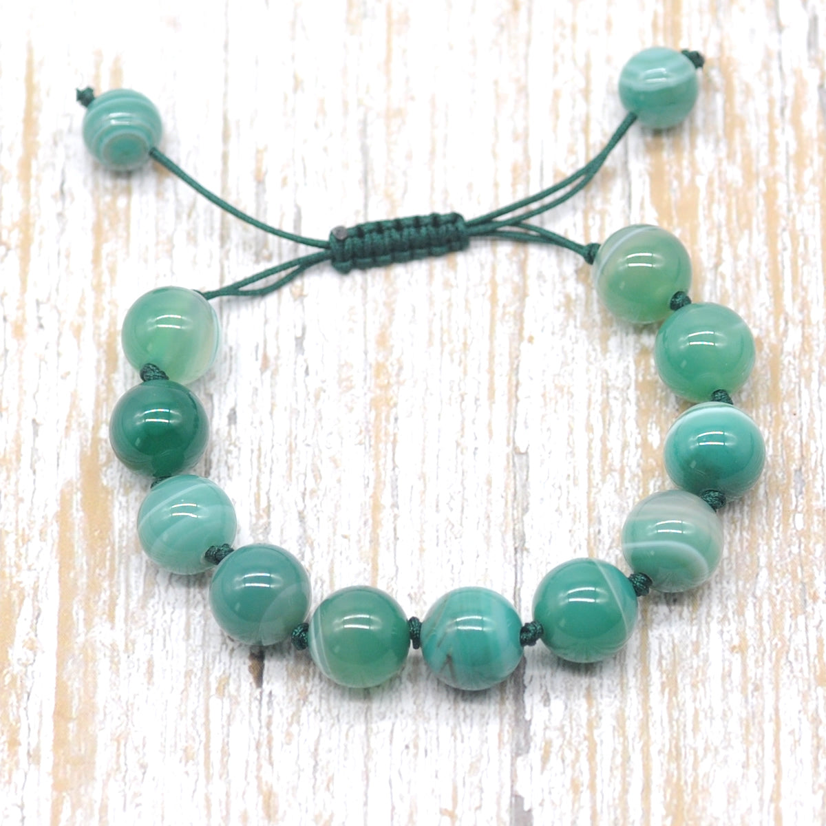 CGB646 Green Banded Agate Adjustable Macrame Bracelet Round 12mm