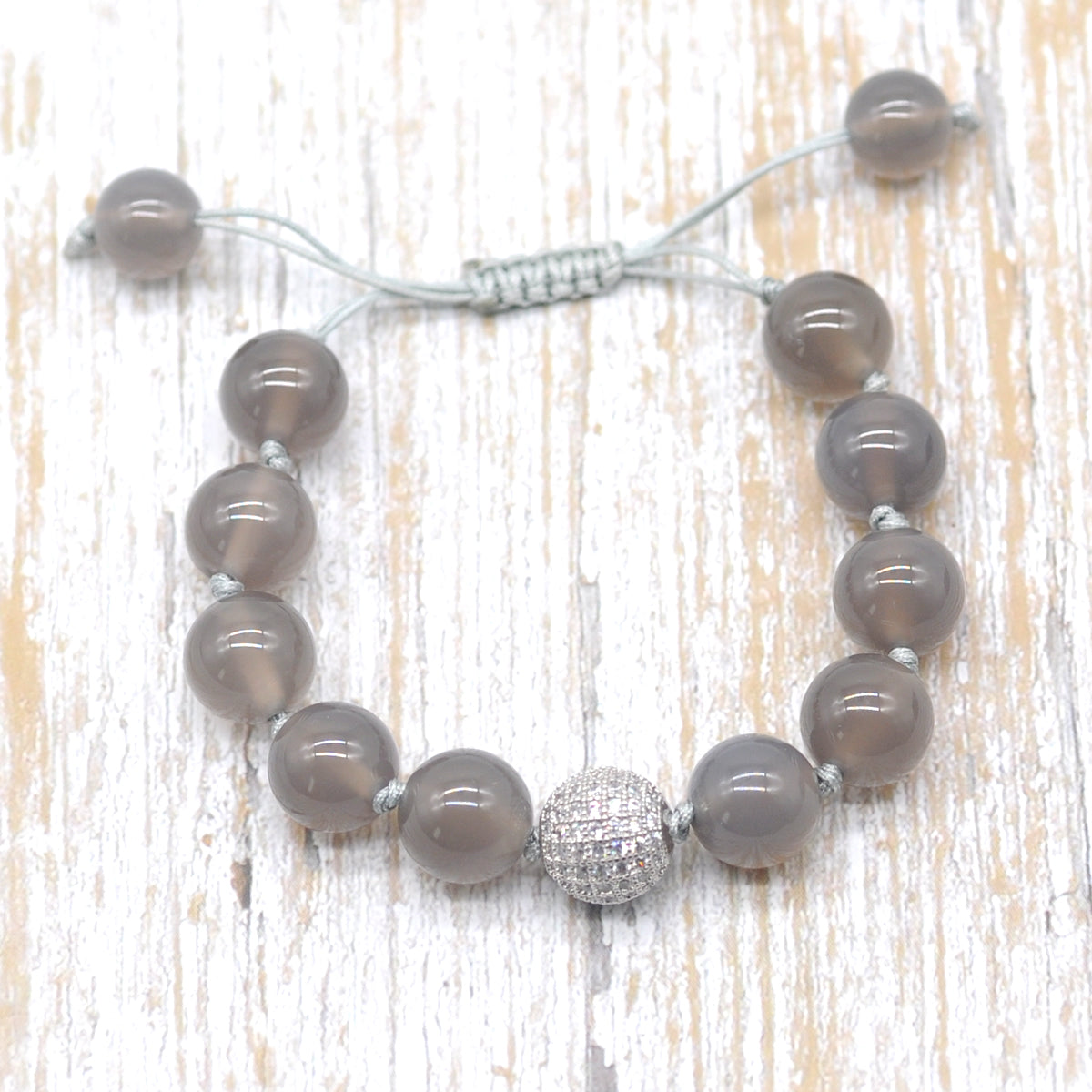 CGB650 Grey Agate Adjustable Macrame Bracelet Round 12mm