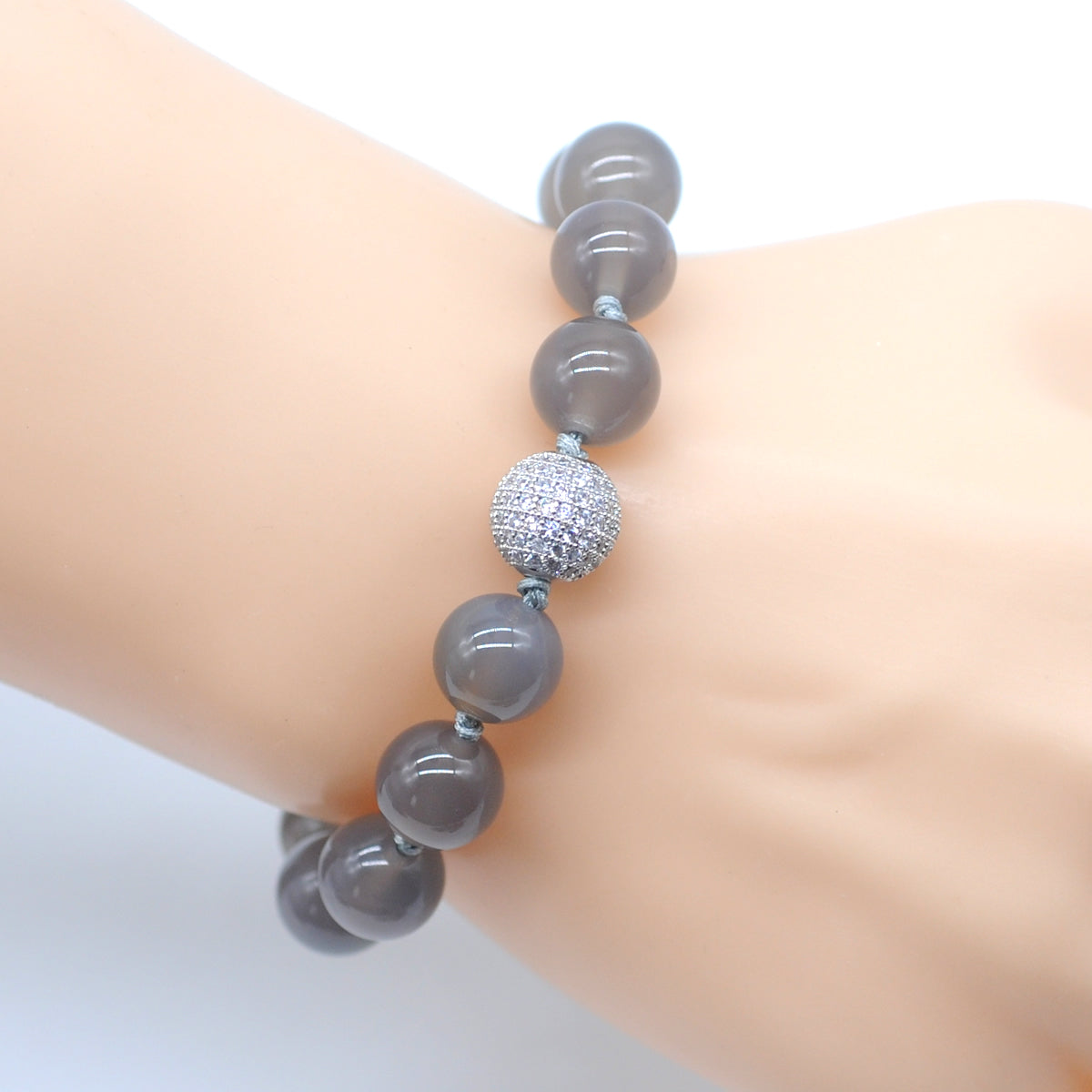 CGB650 Grey Agate Adjustable Macrame Bracelet Round 12mm