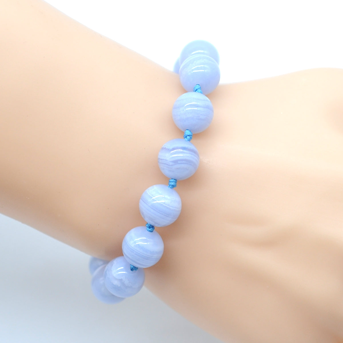 CGB654 Blue Lace Agate Adjustable Macrame Bracelet Round 12mm