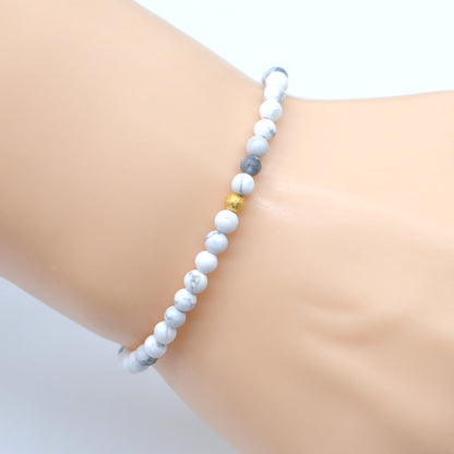 CGB753 White Howlite Beaded Stretch Bracelet Round 4mm