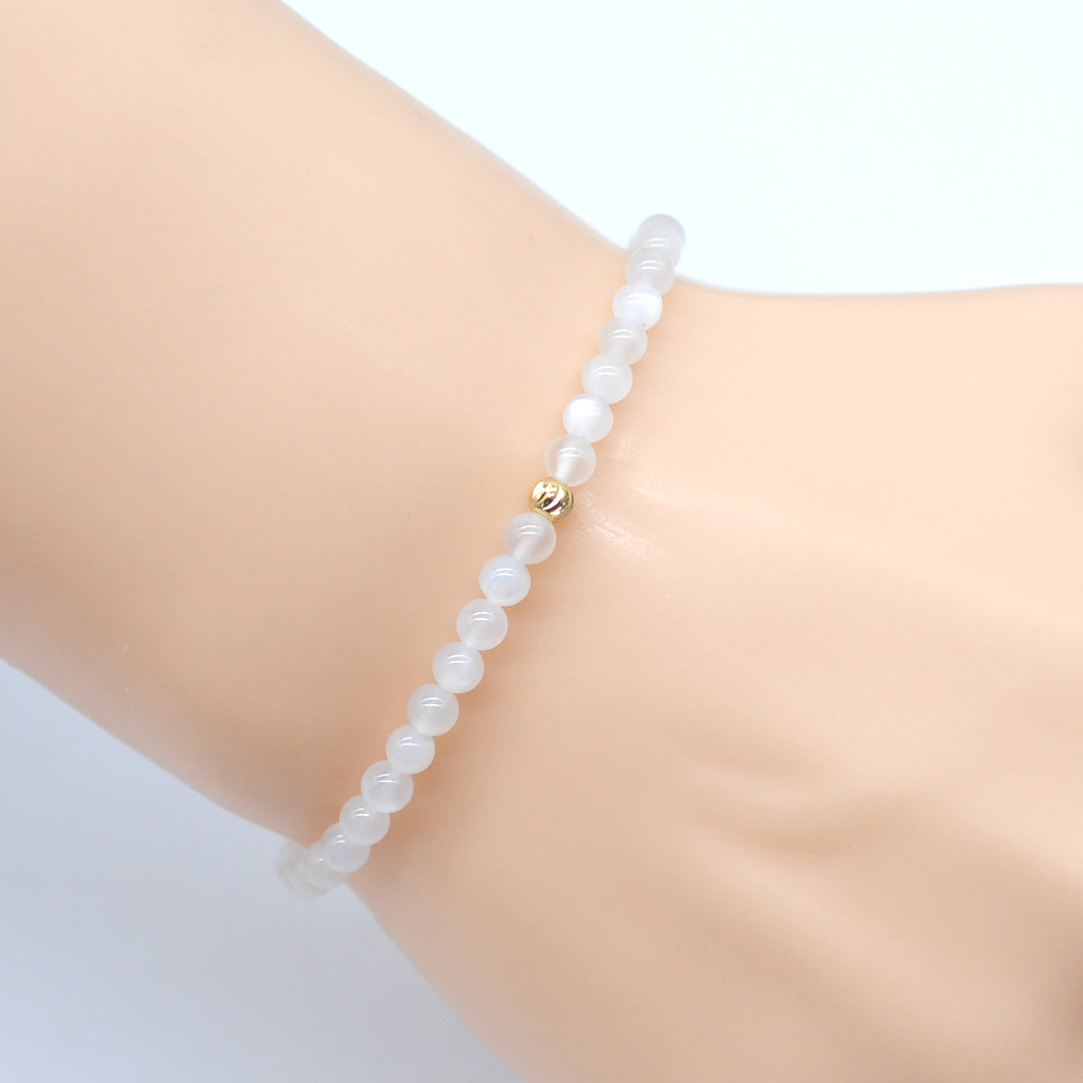 CGB800 White Moonstone Beaded Stretch Bracelet Round 4mm