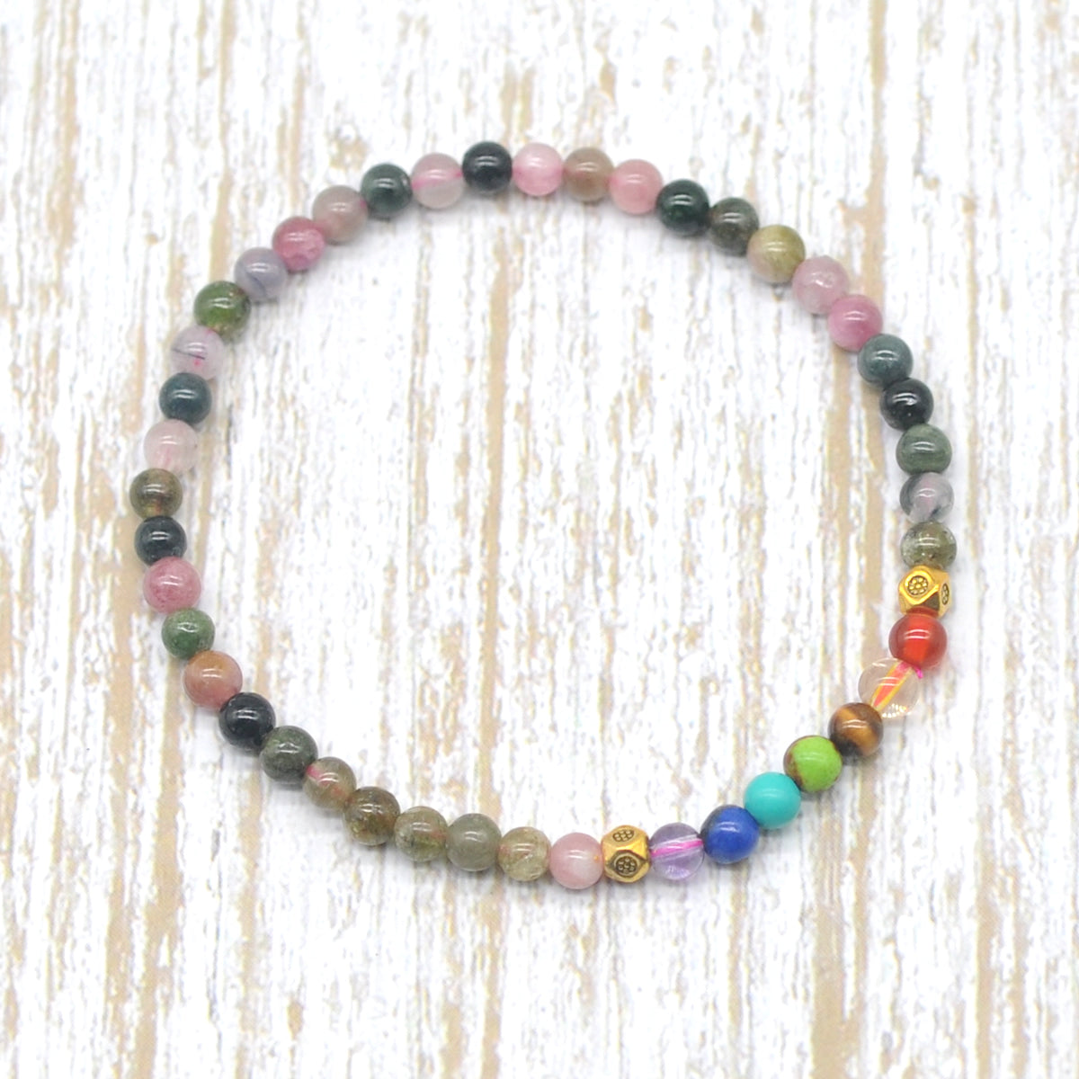 CGB946 Tourmaline With 7 Chakra Beaded Stretch Bracelet Round 4mm