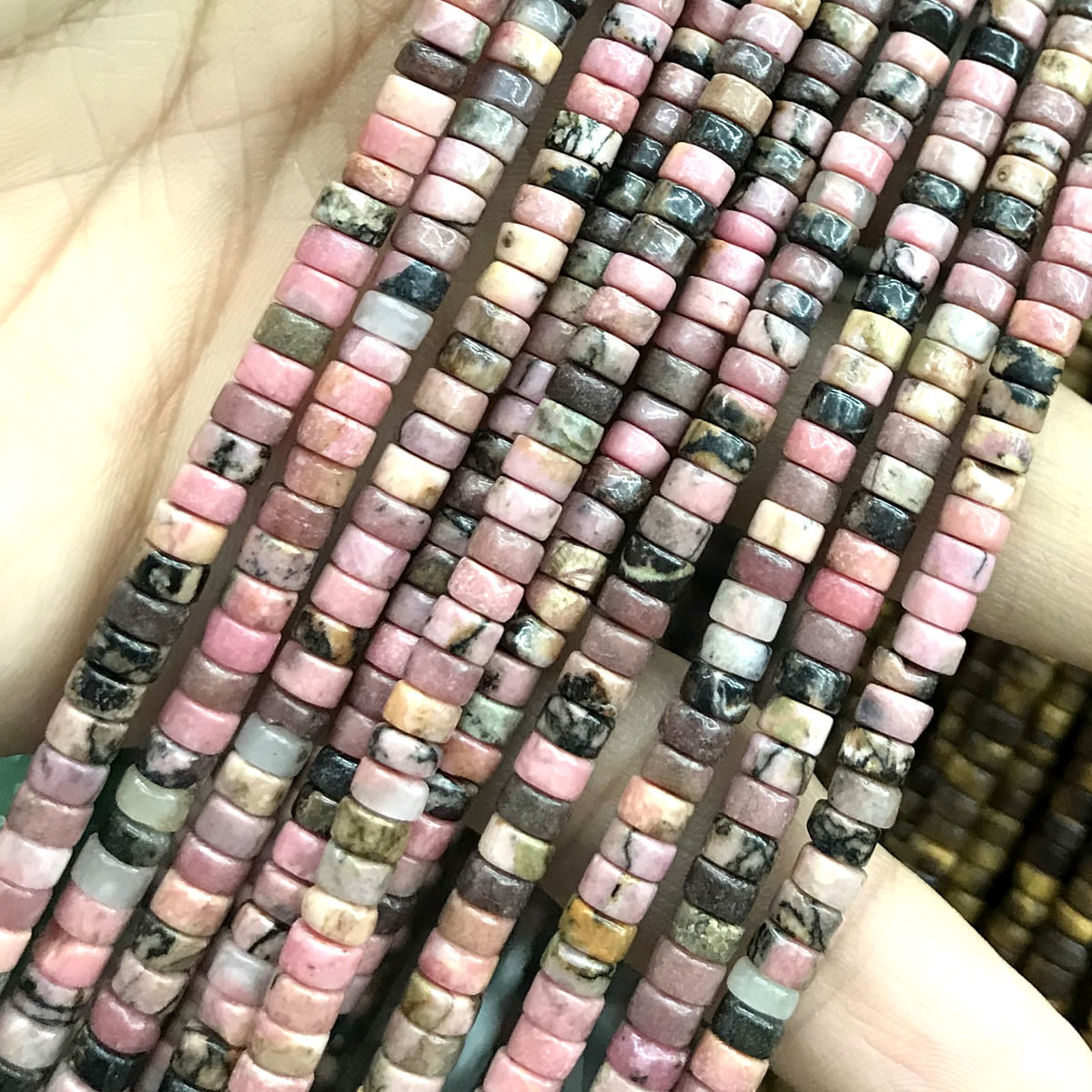 CHS26 Rhodonite Gemstone Beads Smooth Heishi 2x4mm 15" Strand