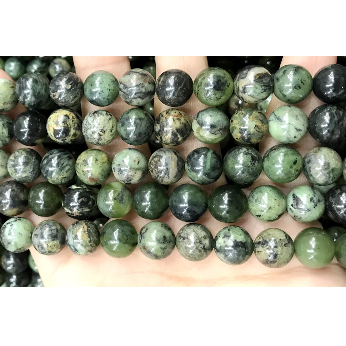 CJA172 Green Jade Beads Smooth Round 10mm 15" Strand