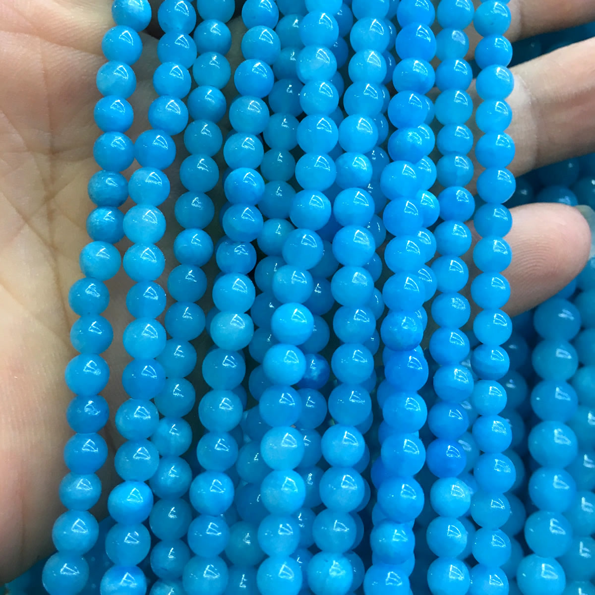 CJA194 Dyed Yellow Jade Beads Smooth Round 4mm 15" Strand