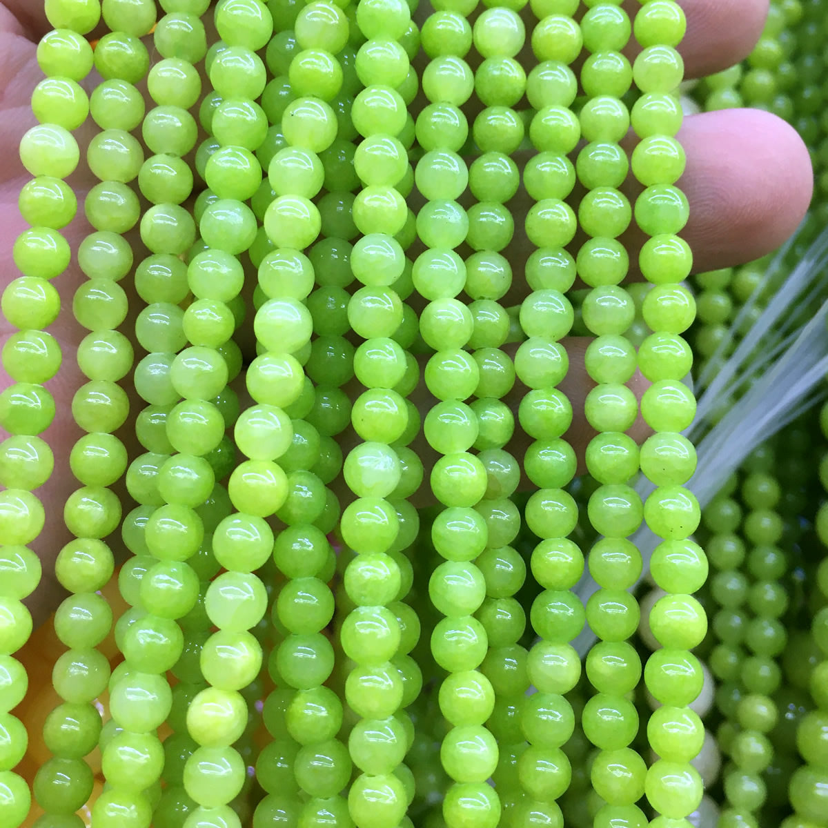 CJA199 Dyed Yellow Jade Beads Smooth Round 4mm 15" Strand