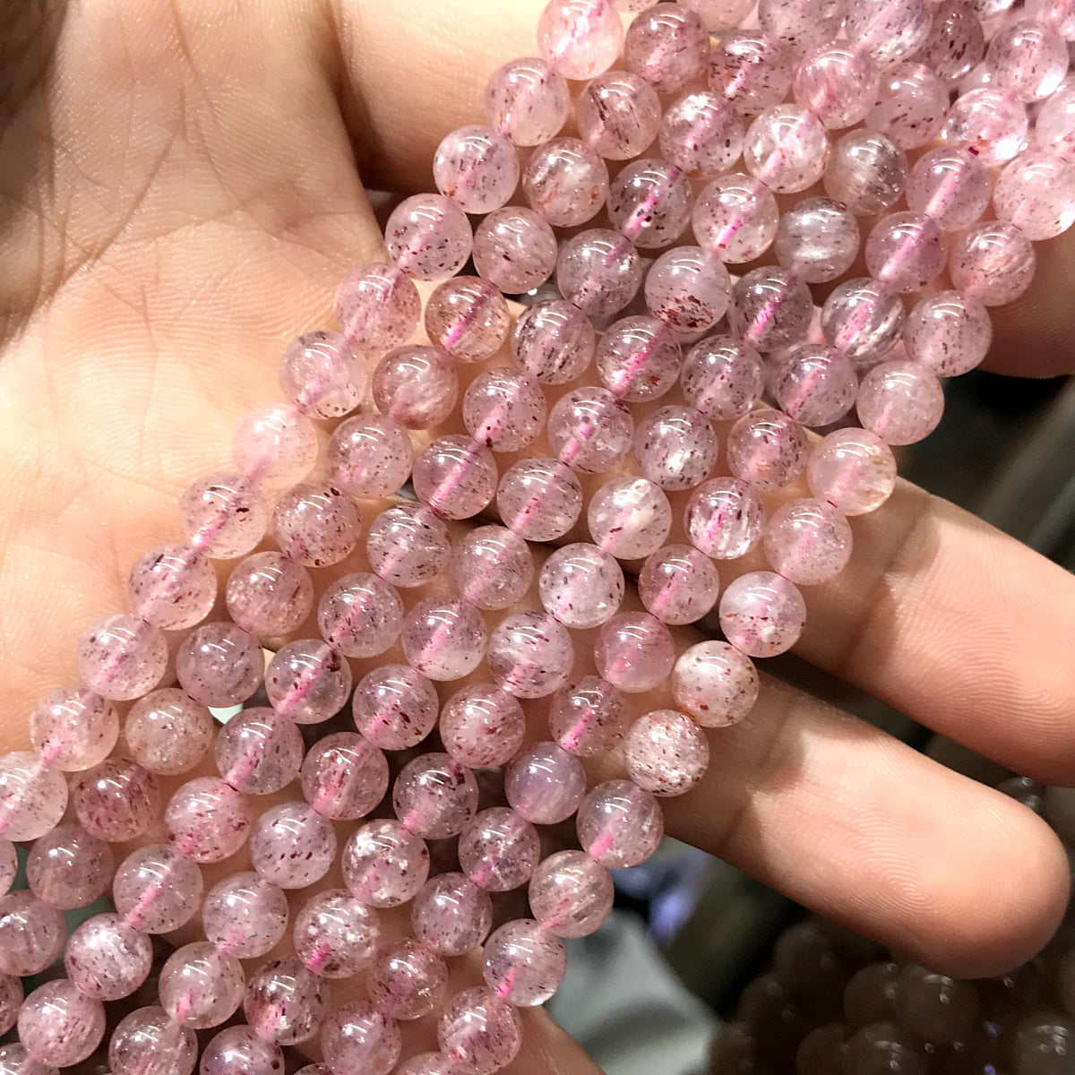 CQU356 Strawberry Quartz Beads Smooth Round 6mm 15" Strand