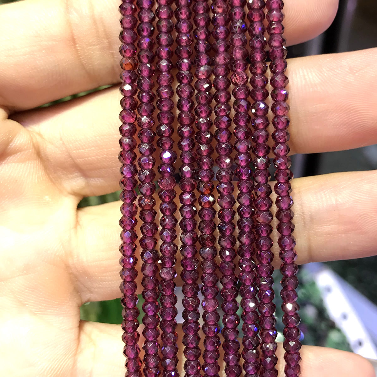 CRB384 Grade A Garnet Beads Faceted Rondelle 2x3mm 15" Strand