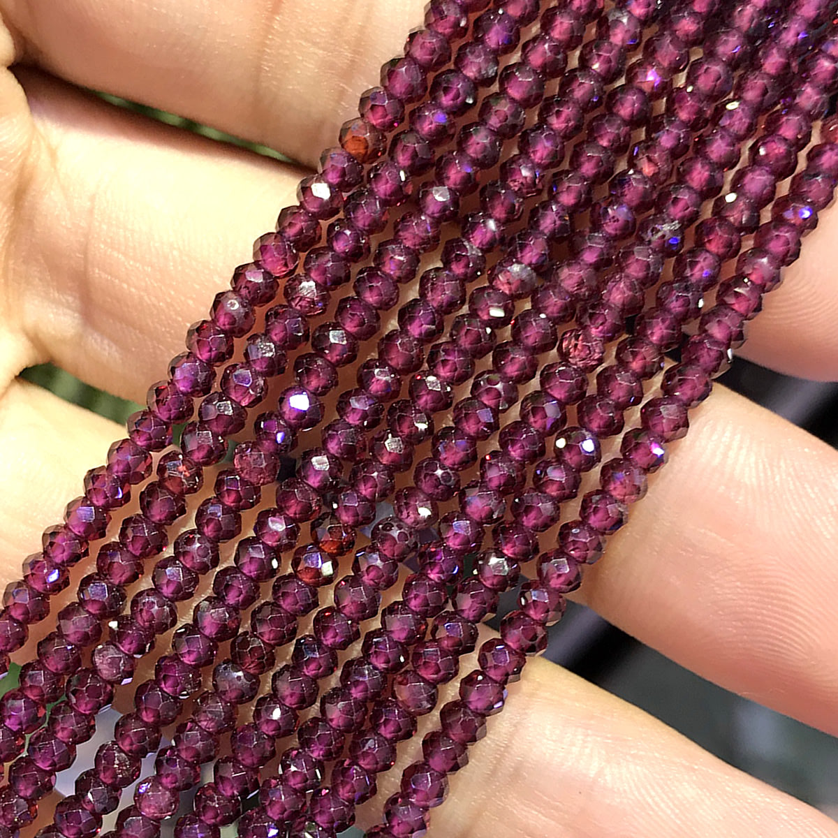 CRB385 Grade A Garnet Beads Faceted Rondelle 3x4mm 15" Strand