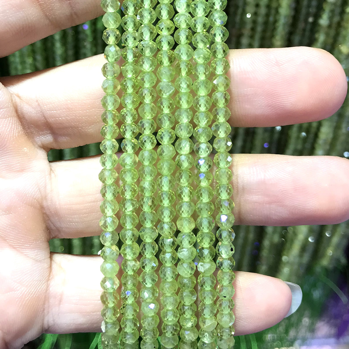 CRB397 Peridot Gemstone Beads Faceted Rondelle 3x4mm 15" Strand