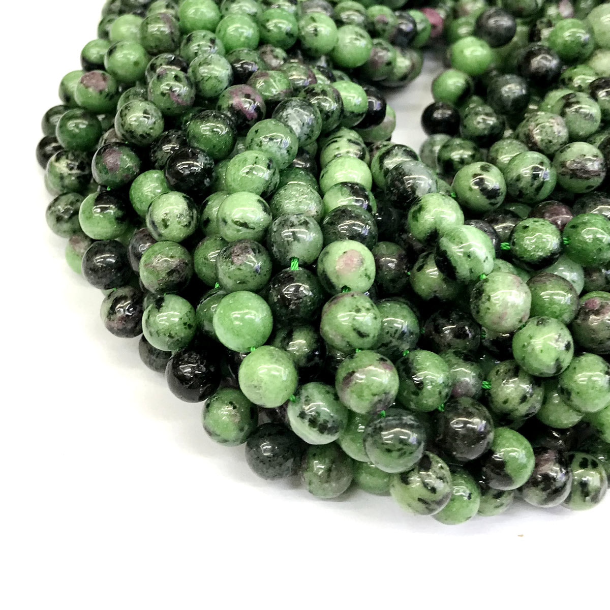 CRZ03 Ruby Zoisite Gemstone Beads Smooth Round 8mm 15" Strand