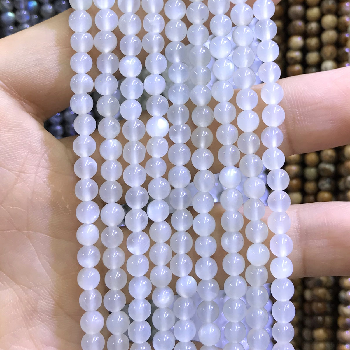 CTG04 White Moonstone Beads Smooth Round 4mm 15" Strand