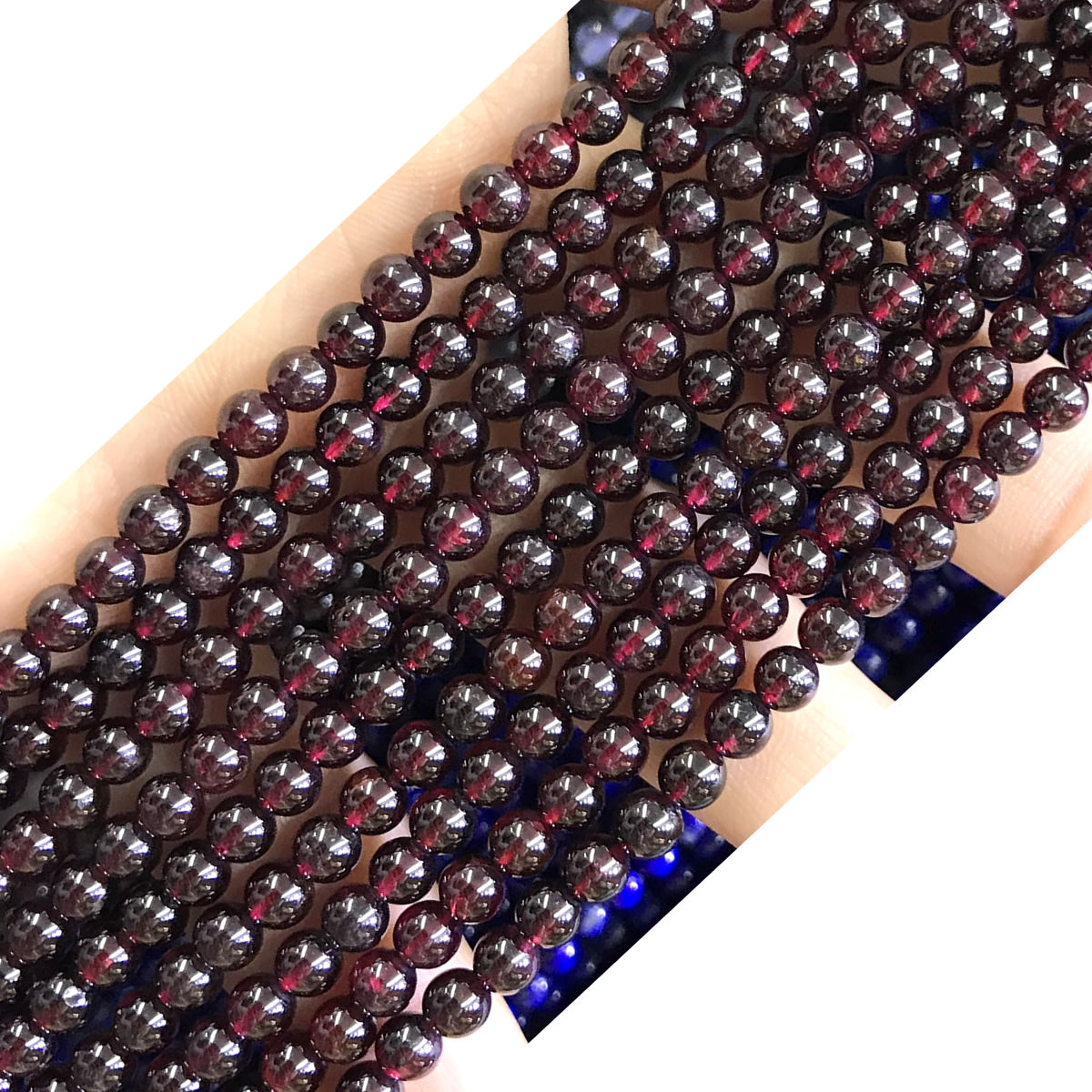 CTG10 Garnet Gemstone Beads Smooth Round 4mm 15" Strand