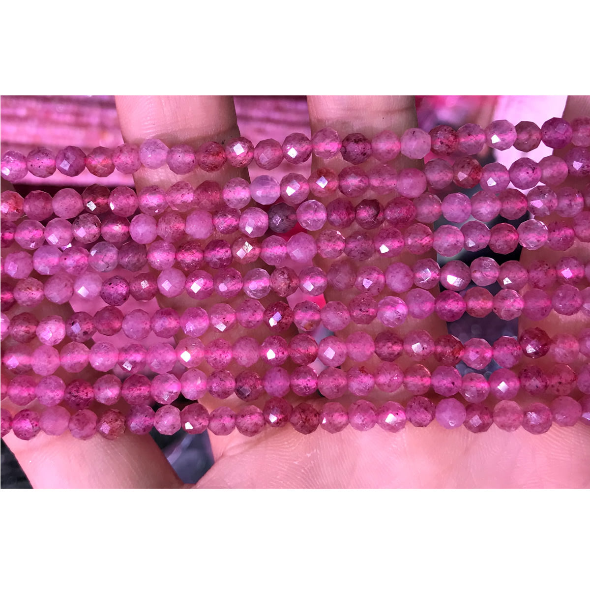 CTG312 Strawberry Quartz Beads Faceted Round 4mm 15" Strand