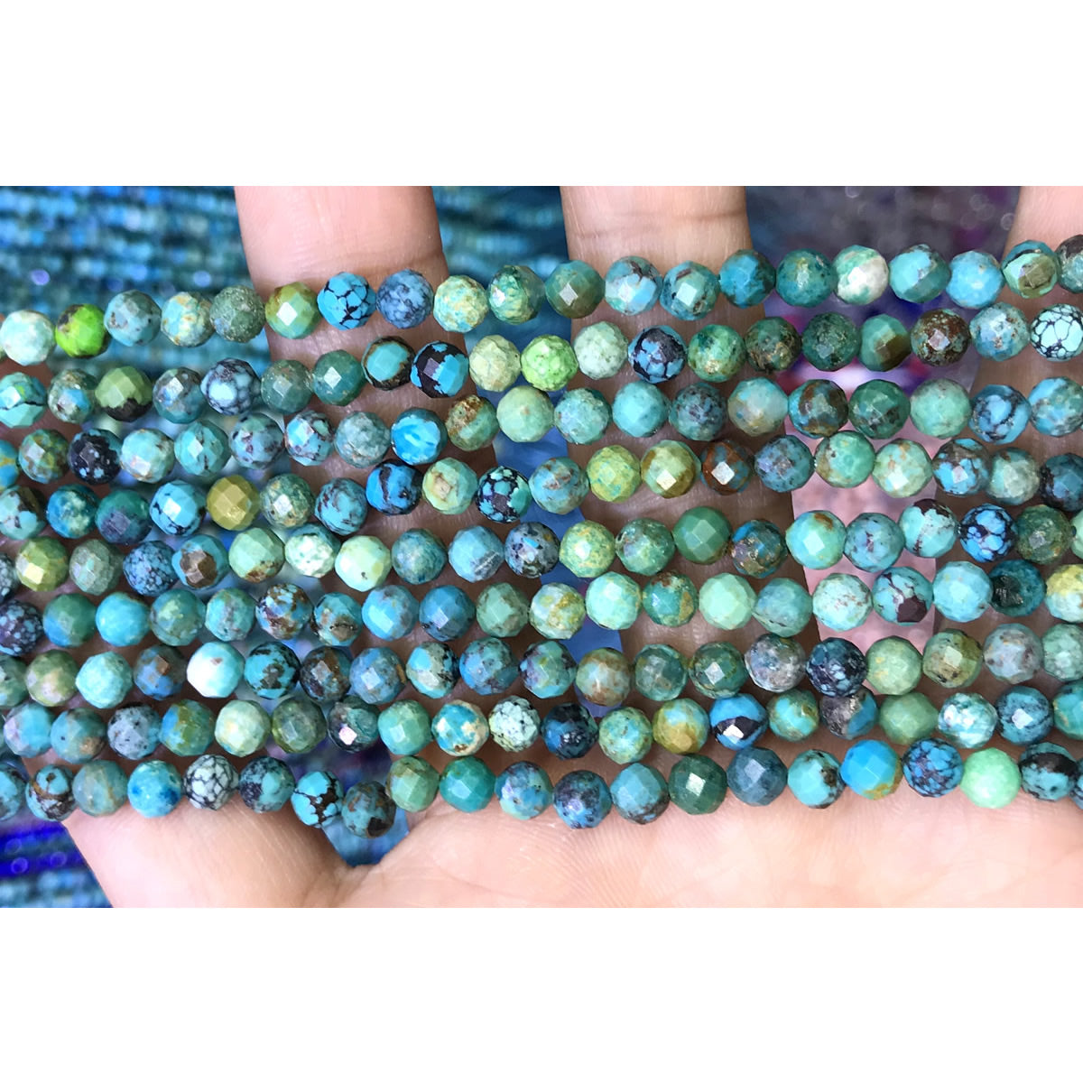 CTG319 Turquoise Gemstone Beads Faceted Round 4mm 15" Strand