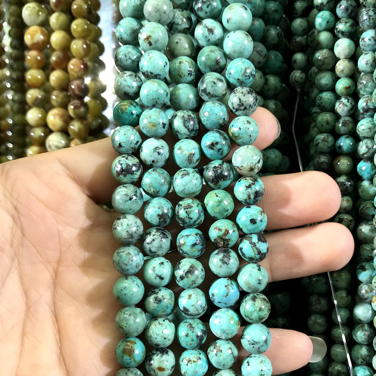 CTU102 African Turquoise Beads Smooth Round 8mm 15" Strand